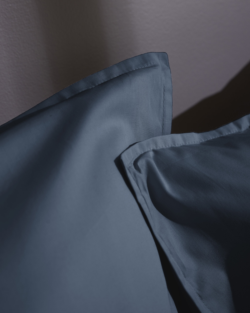 bally bleu nuit